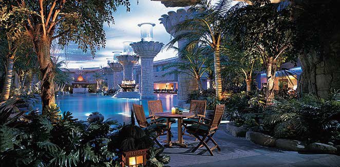 _7-underground-paradise-beijing.jpg